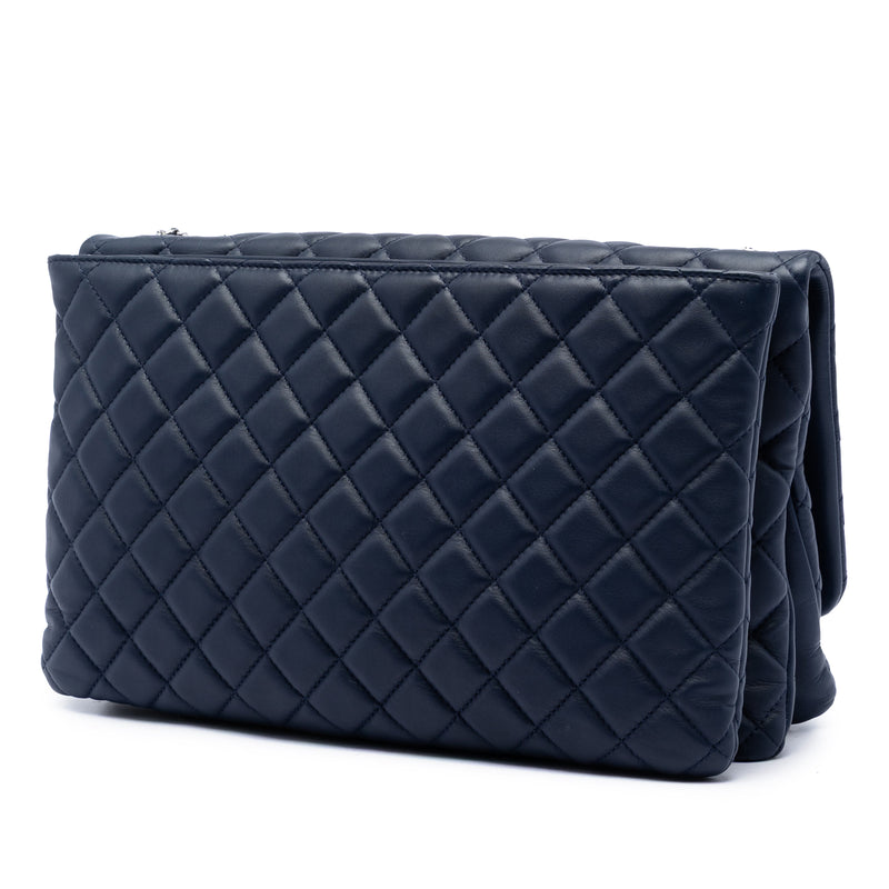Maxi CC Quilted Lambskin 3 Compartment Flap - Image 2