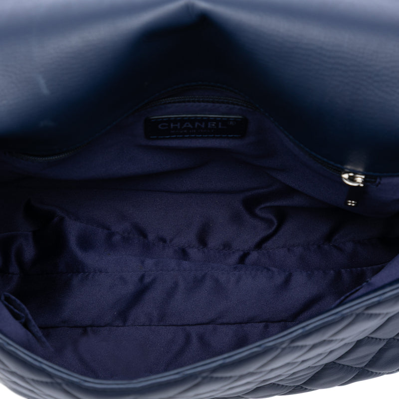 Maxi CC Quilted Lambskin 3 Compartment Flap - Image 4