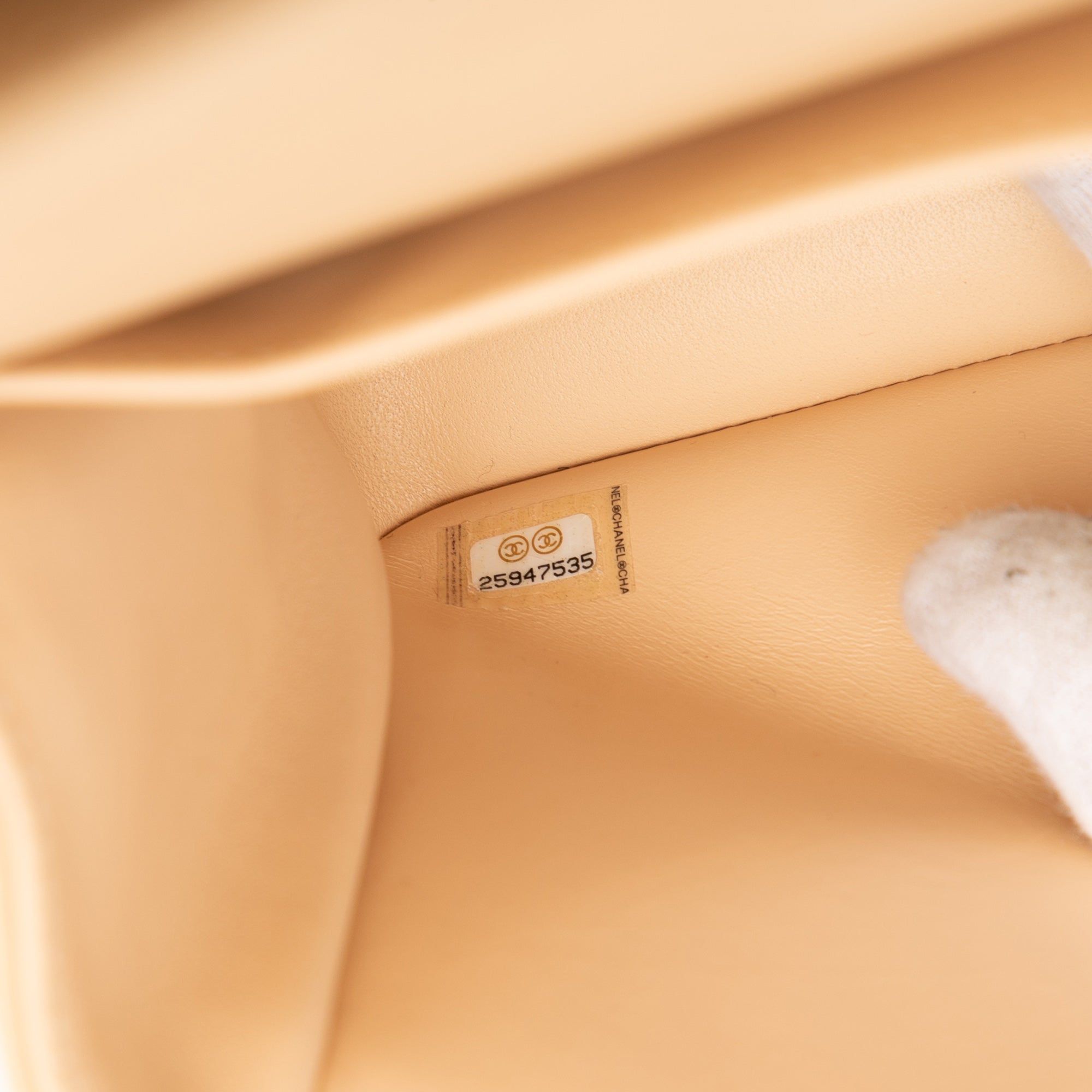 Jumbo Classic Caviar Double Flap - Image 6