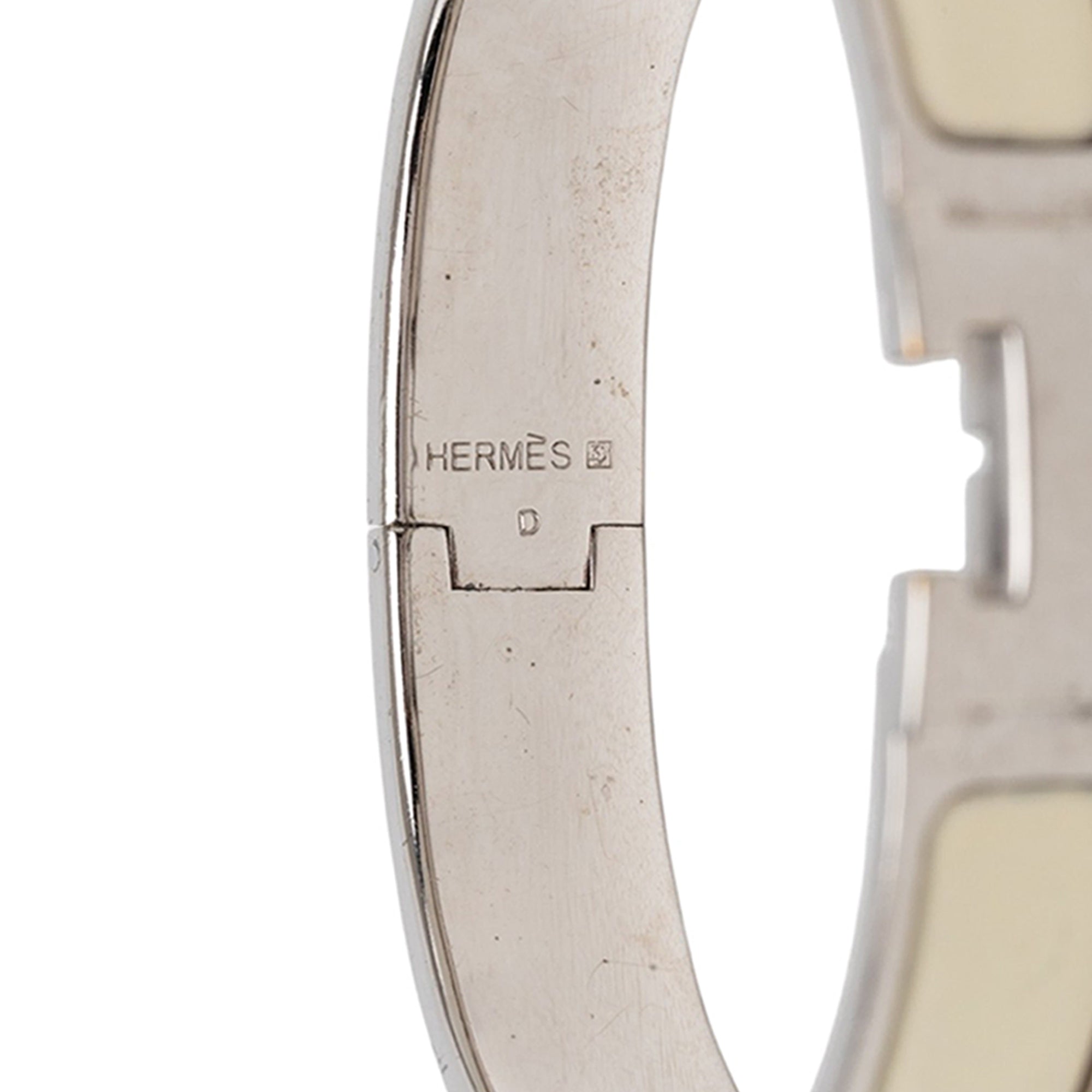 Narrow Enamel Clic Clac H Bracelet PM - Image 4