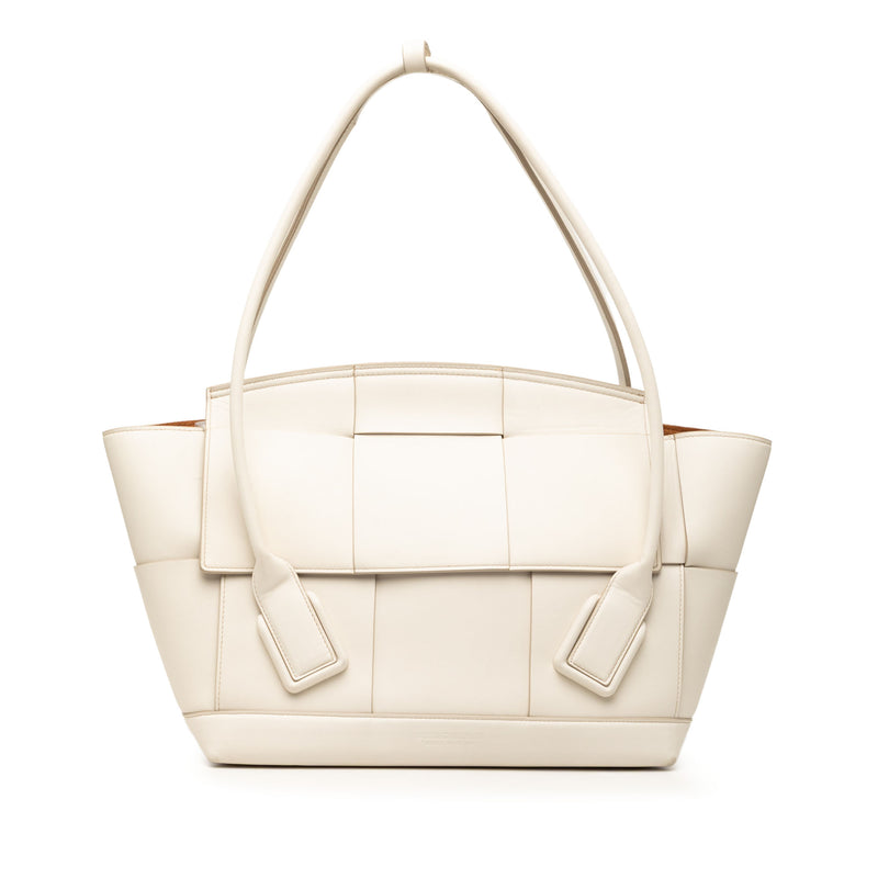 Medium Calfskin Maxi Intrecciato Arco Tote