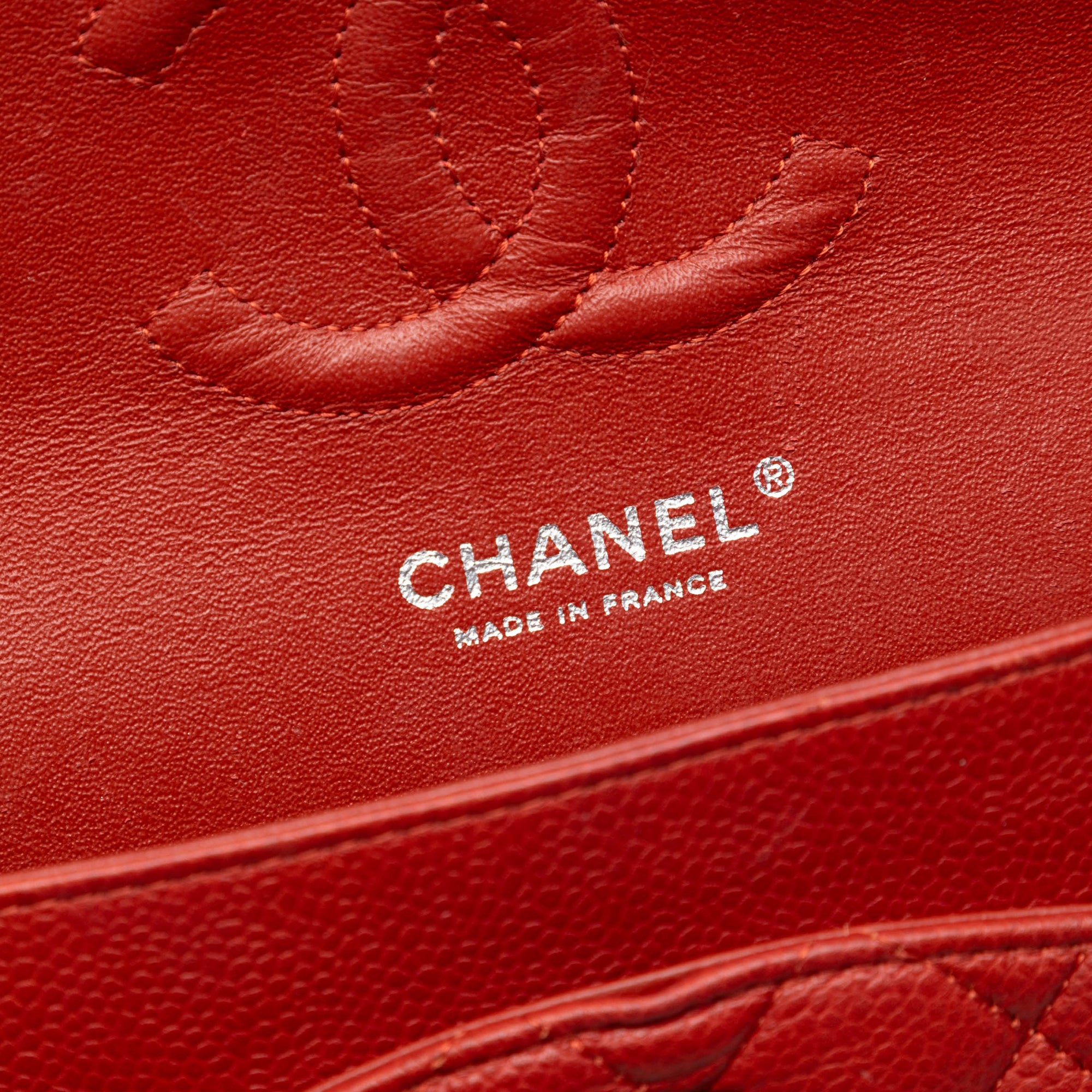 Medium Classic Caviar Double Flap - Image 5