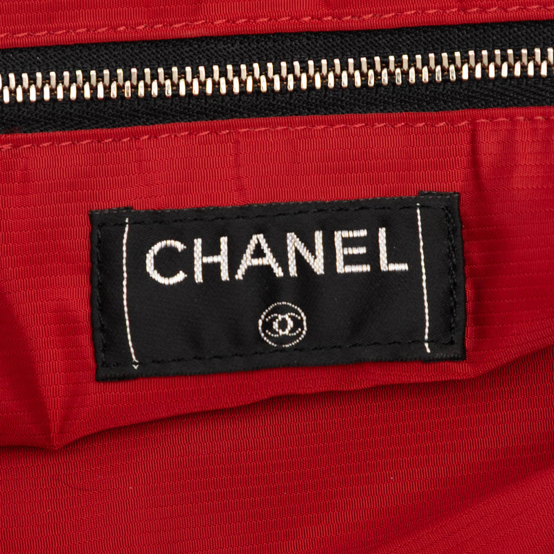 Old Travel Line Nylon Tote - Image 5