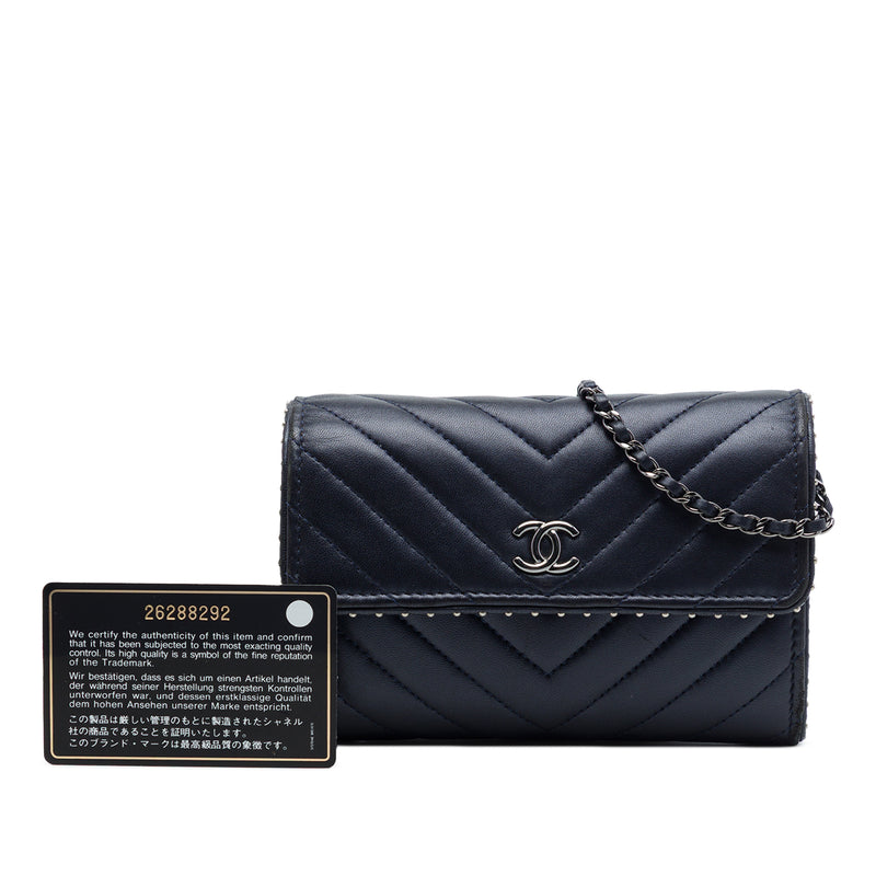 CC Chevron Lambskin Studded Wallet On Chain - Image 7