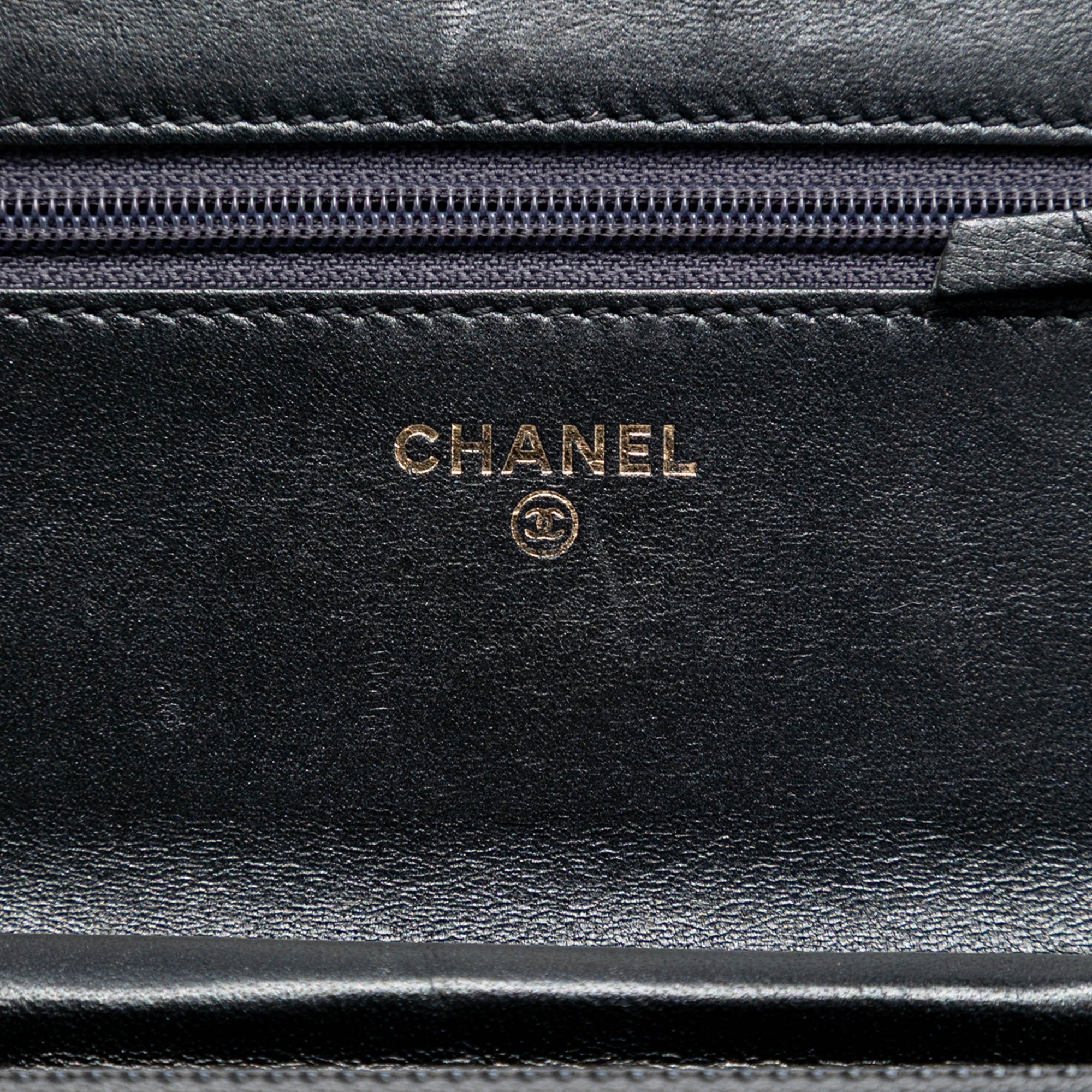 Quilted Lambskin Double Stitch Boy Wallet On Chain - Image 5