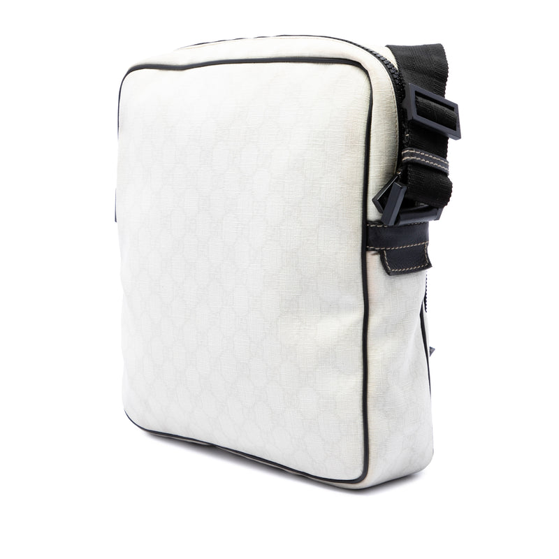 GG Supreme Interlocking G Web Crossbody - Image 2