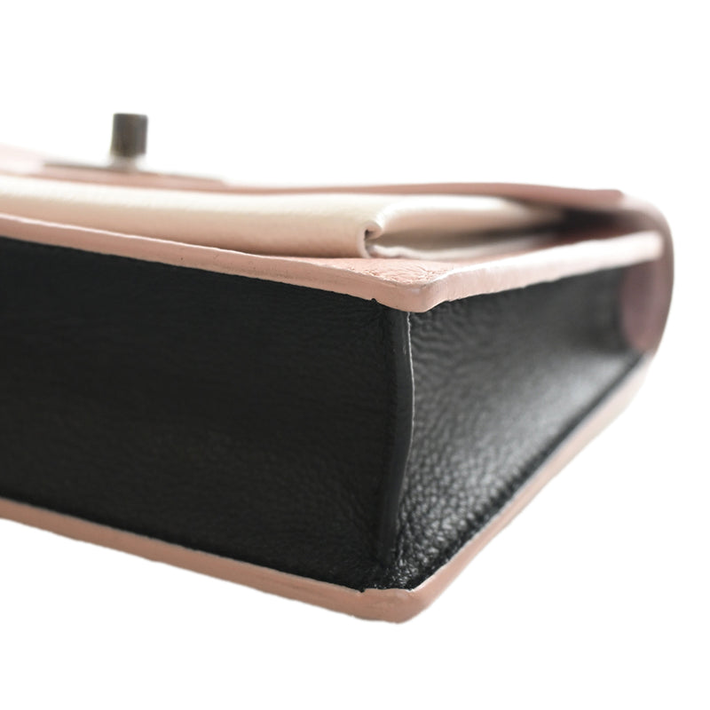 Bicolor Leather MyLockMe Chain Pochette - Image 13