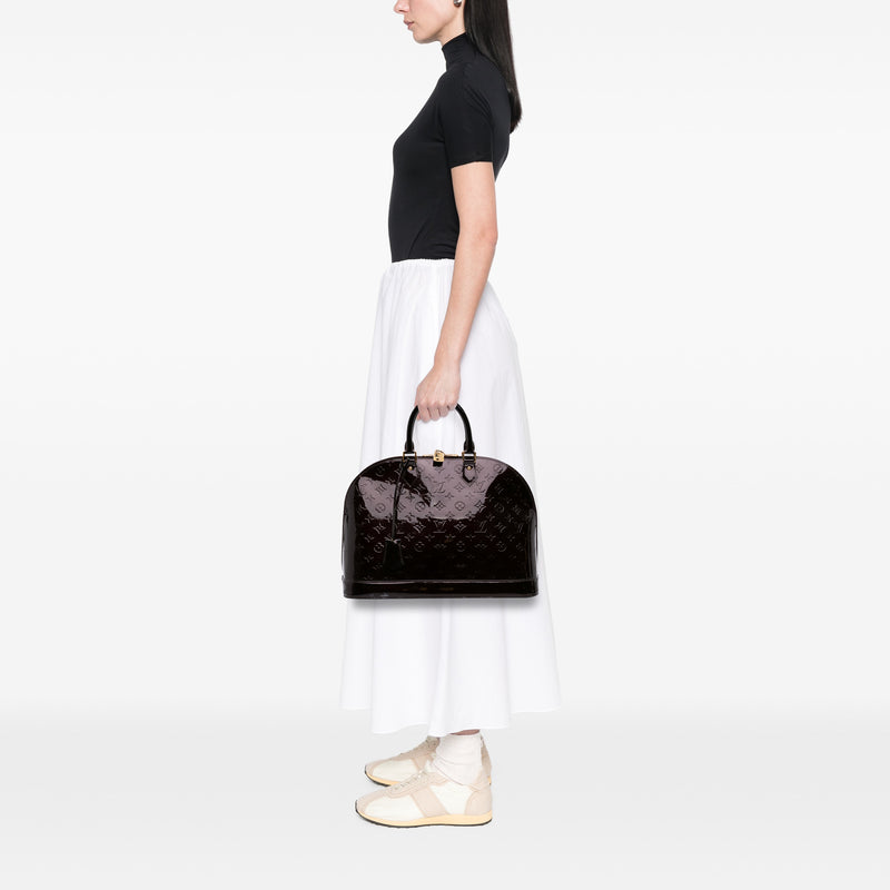 Monogram Vernis Alma GM - Image 6