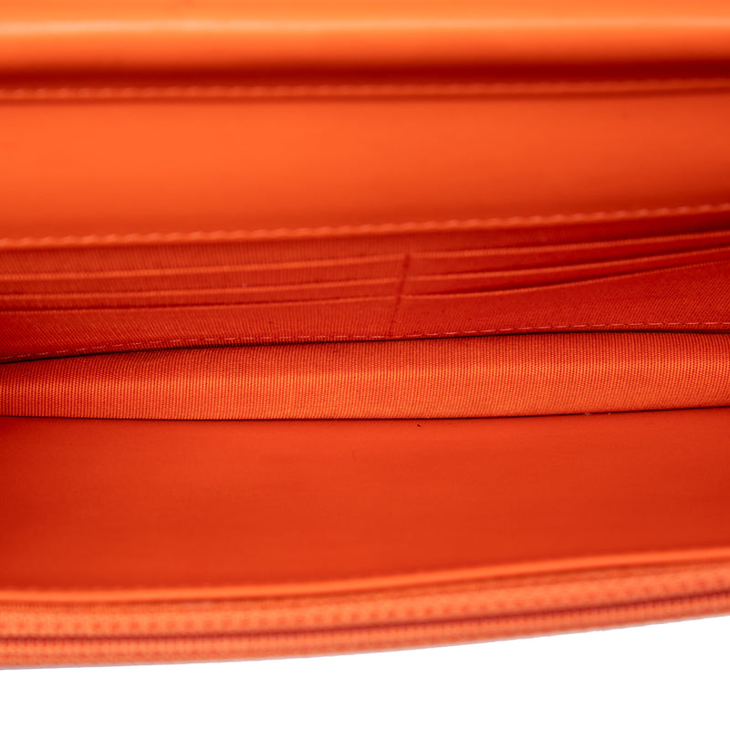 CC Patent Caviar Wallet On Chain - Image 4