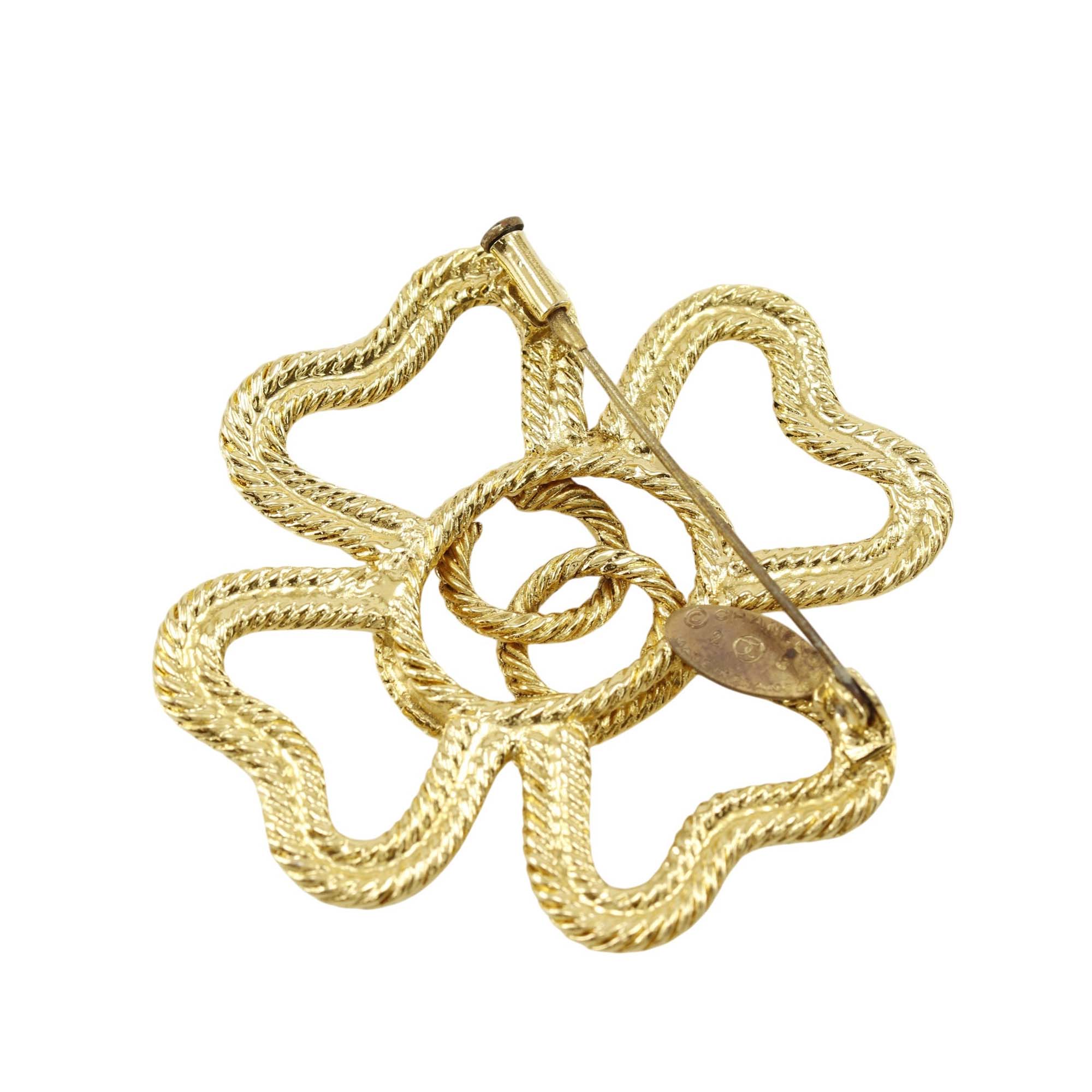 CC Gold Plated Clover Rope Brooch - Image 2
