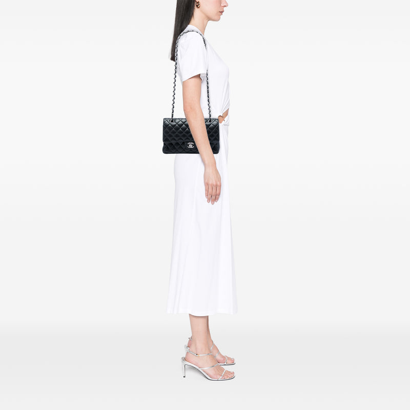 Medium Classic Caviar Double Flap - Image 5