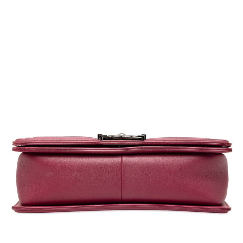 Old Medium Chevron Lambskin Boy Flap - Image 3