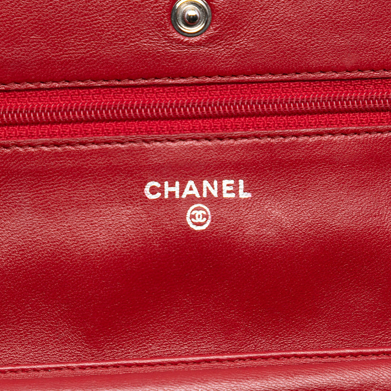 CC Quilted Lambskin Wallet on Chain - Image 5