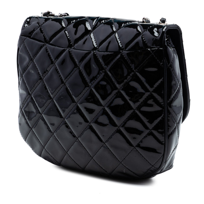 Medium Quilted Patent Bubble CC Flap - Image 2