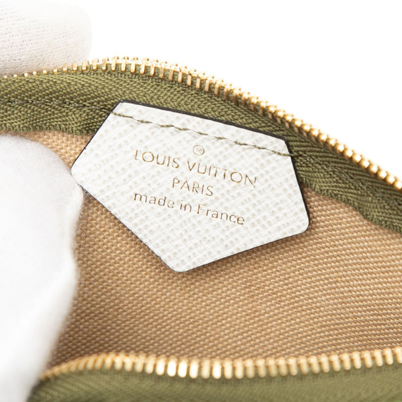 Monogram Giant Micro Pochette Accessoires - Image 5