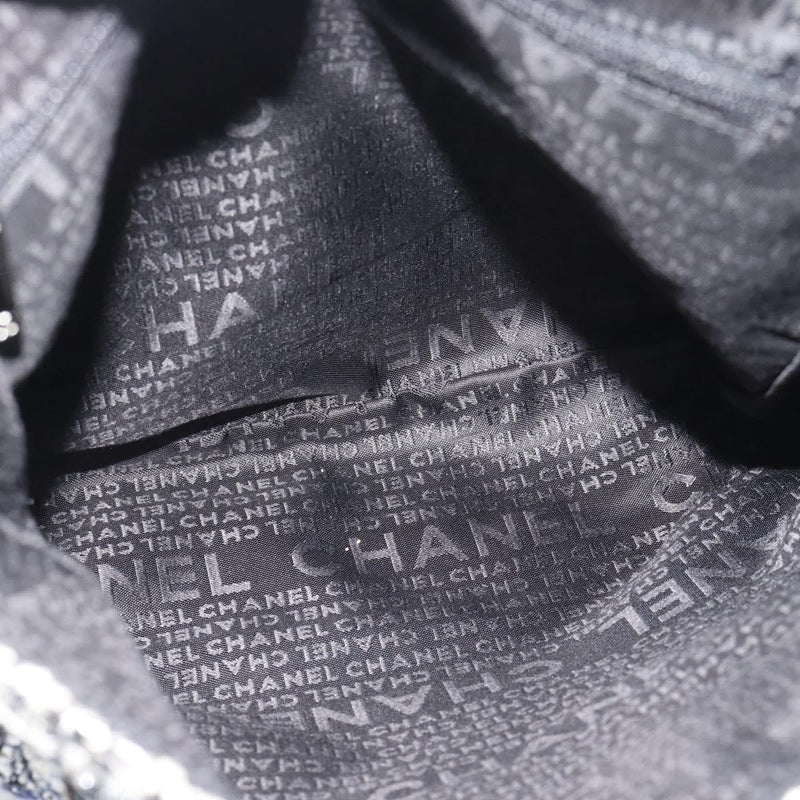 Chanel Camellia Messenger Tweed Black