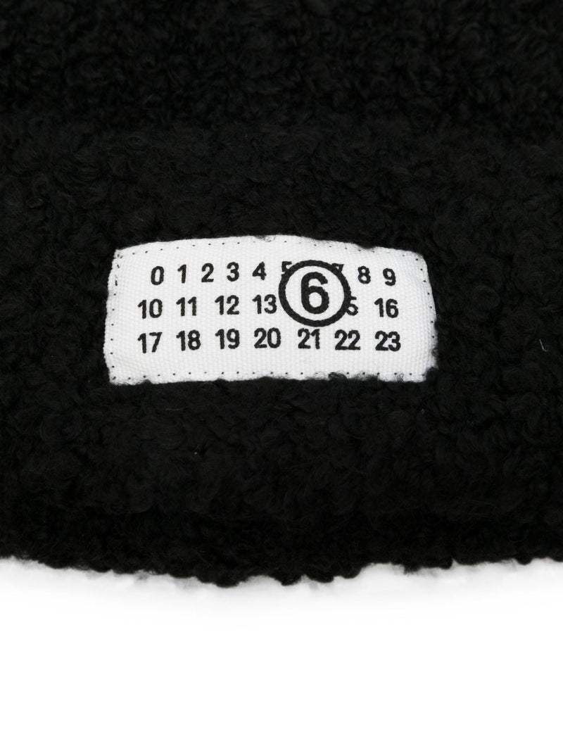 Mm6 Maison Margiela Logo-Patch Knit Beanie — Black Beanies