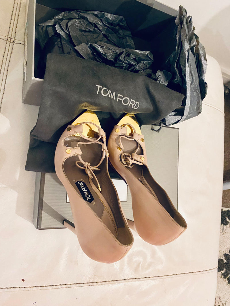 Lace-Up Platform Pump, Light Pink