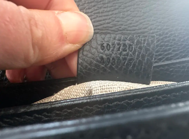 Gucci Black Leather Interlocking  Crossbody Bag
