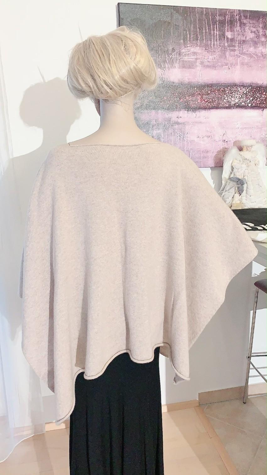 Madeleine Thompson Beige Cashmere Cape