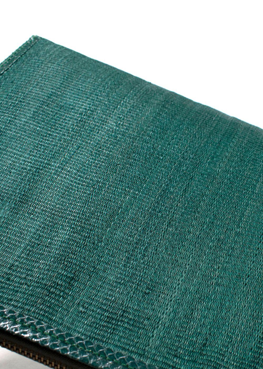 Ilha Green Letizia Aquamarine Pouch