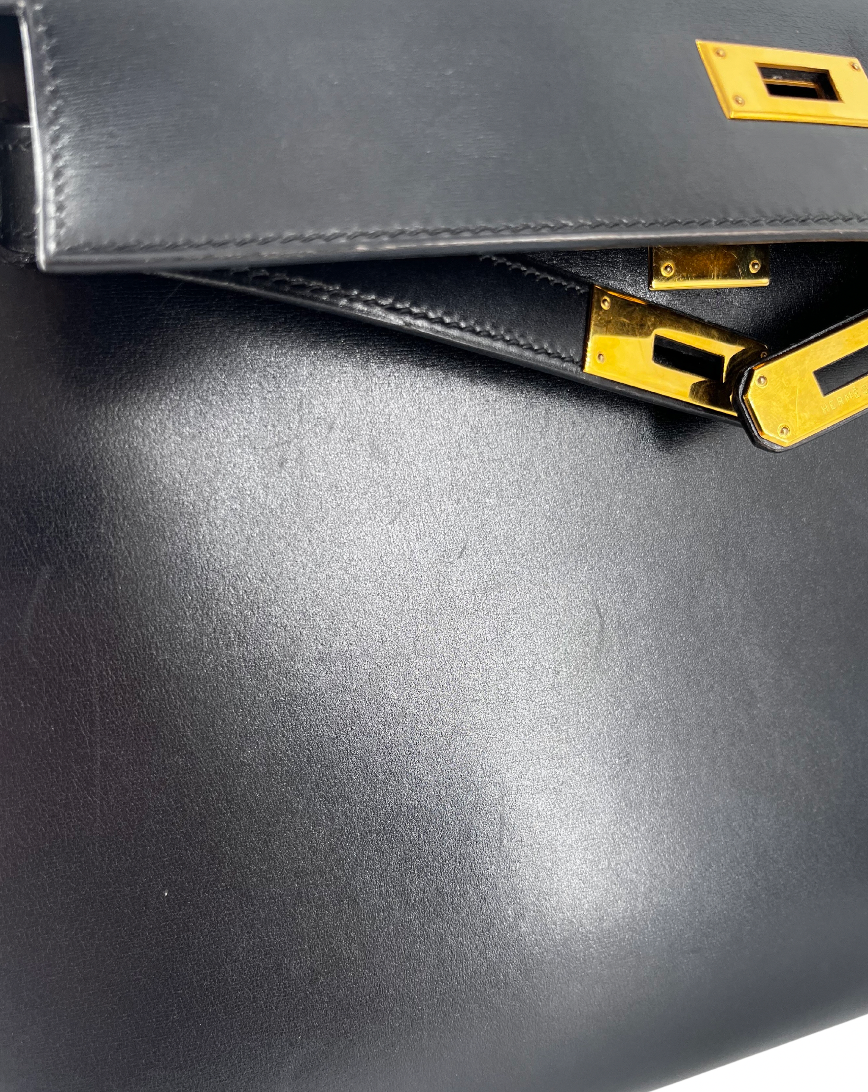 Hermès  Black Calf Leather Kelly 32cms