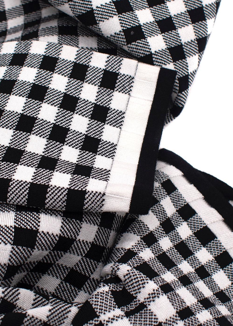 Oscar De La Renta Monochrome Houndstooth Belted Peplum Top