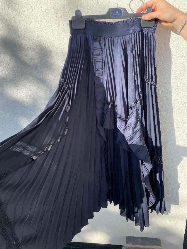 High by Claire Campbell Navy Pleated Midi Skirt
