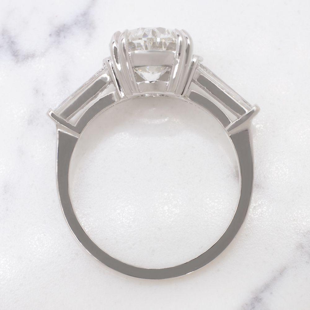 Verde 2.7ct Oval Cut Lab Grown IGI Diamond Ring