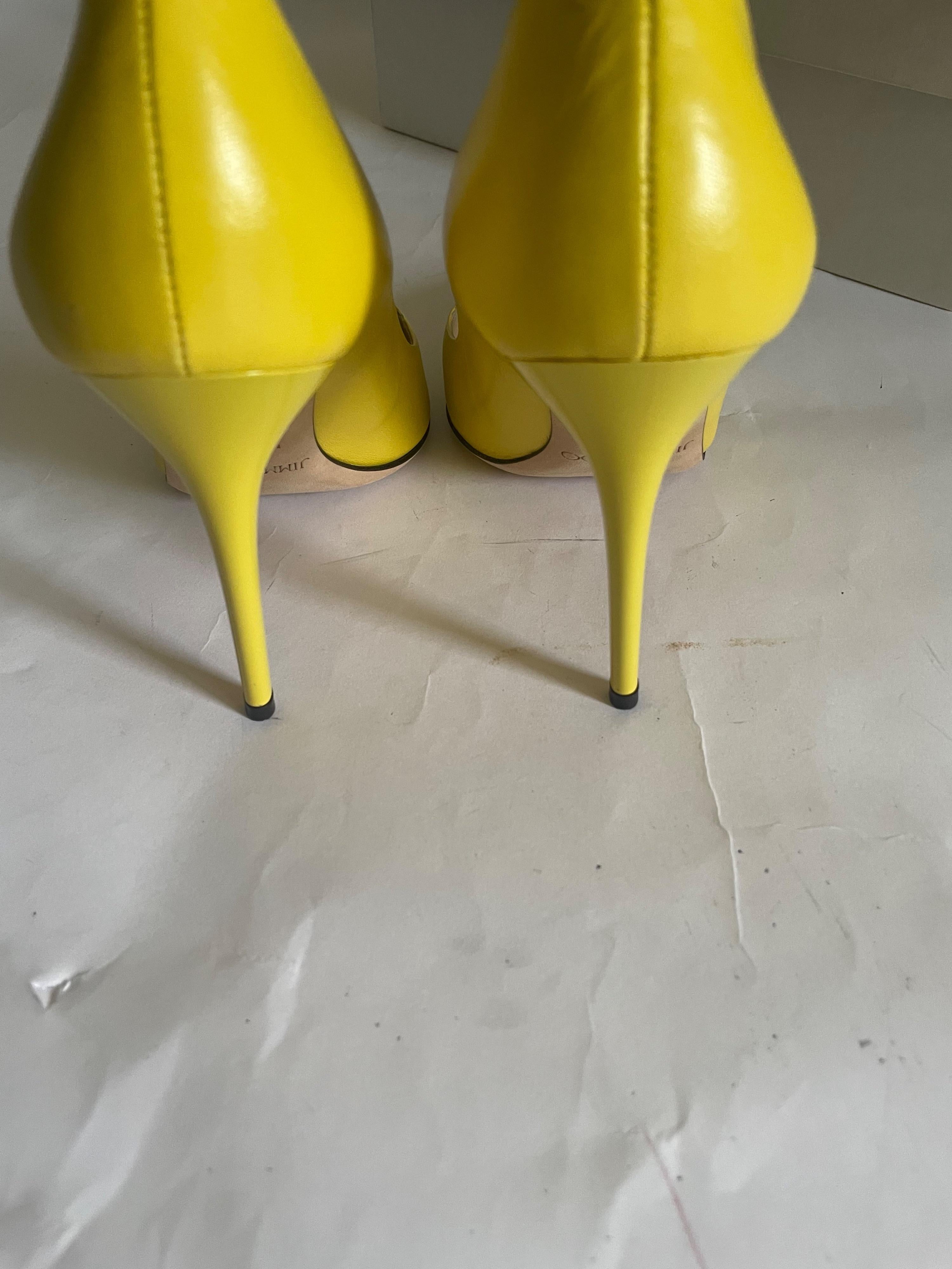 Avril Yellow Kid Leather Pointy Toe Pumps