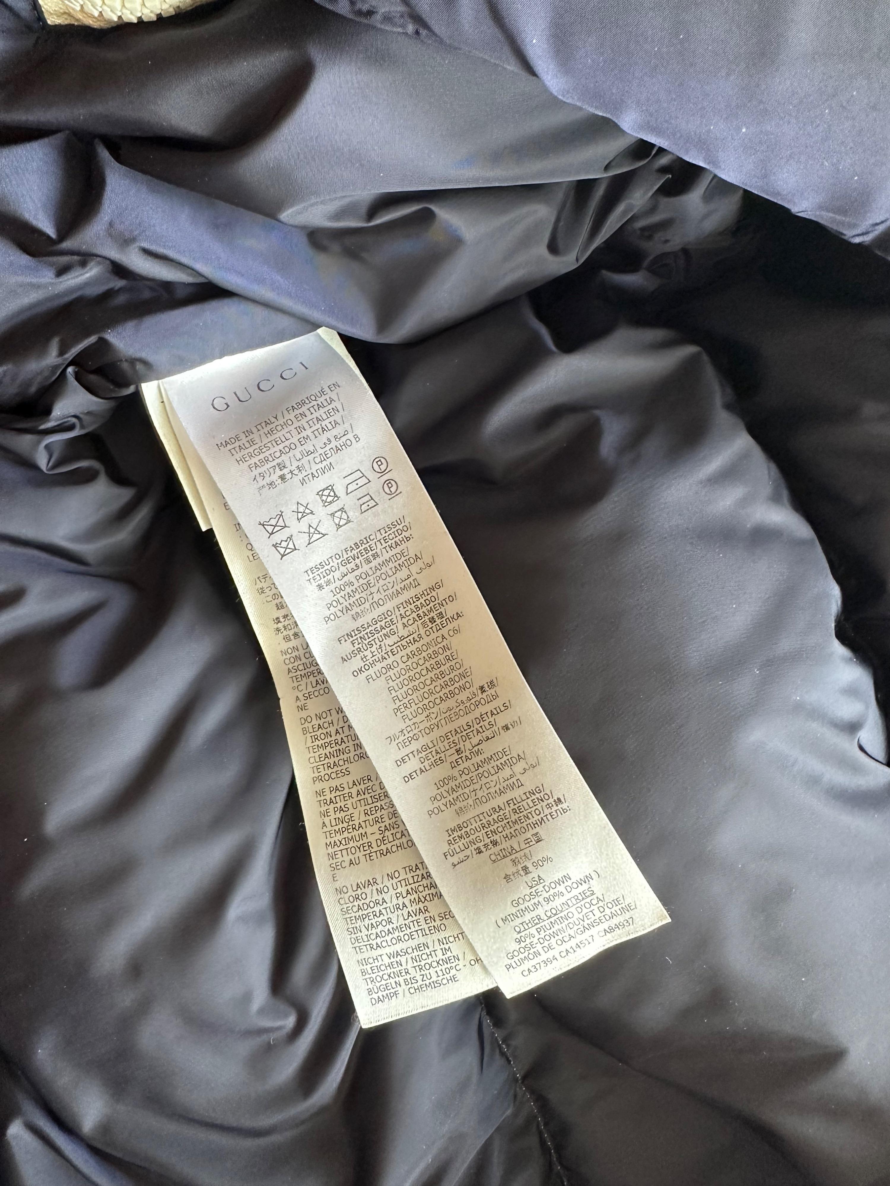 Gucci Ecru Logo Detail Padded Coat