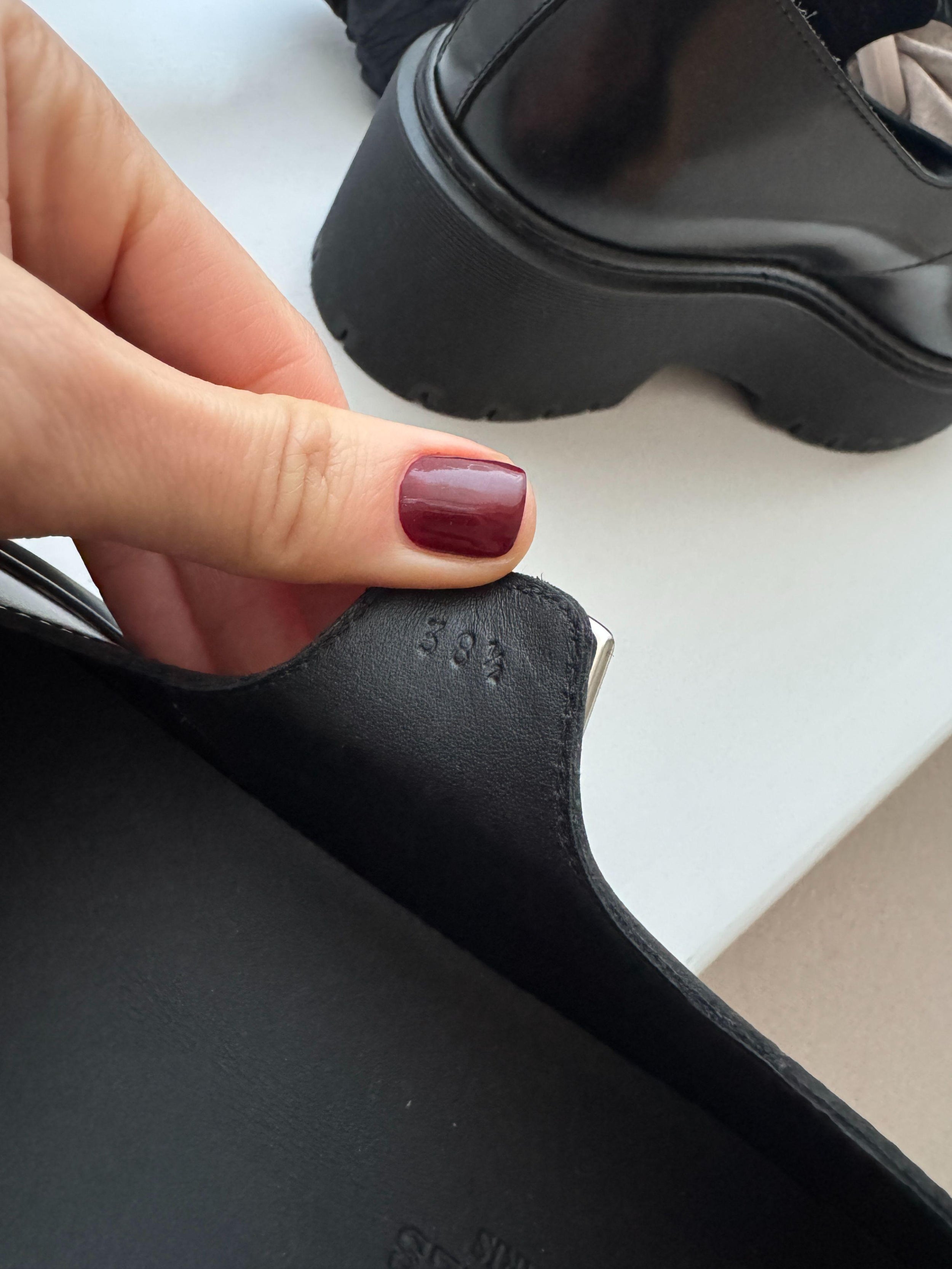 Hermes Black Leather Richelieus Hoxton  Platform Mary Janes