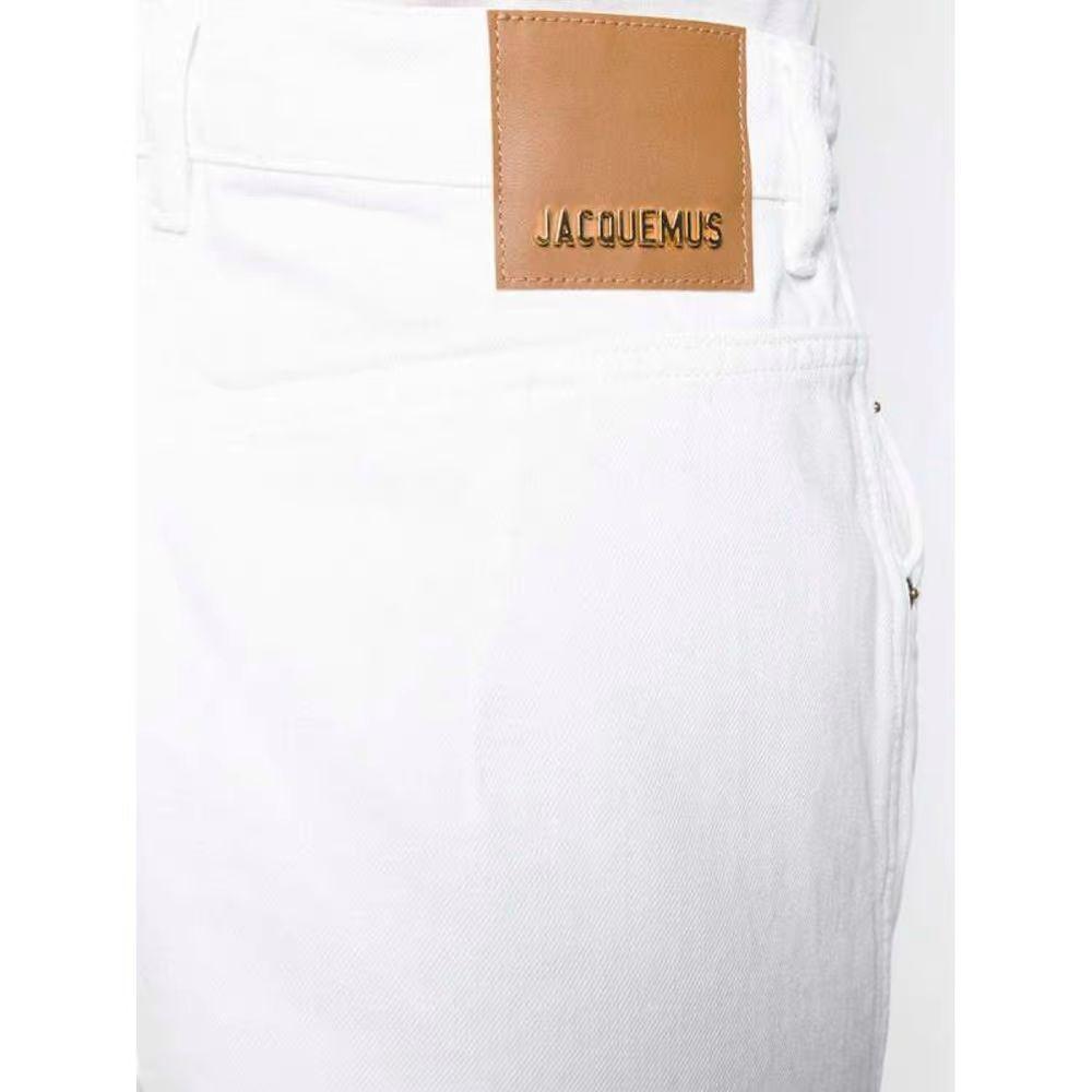 White Straight Leg Le Jeans