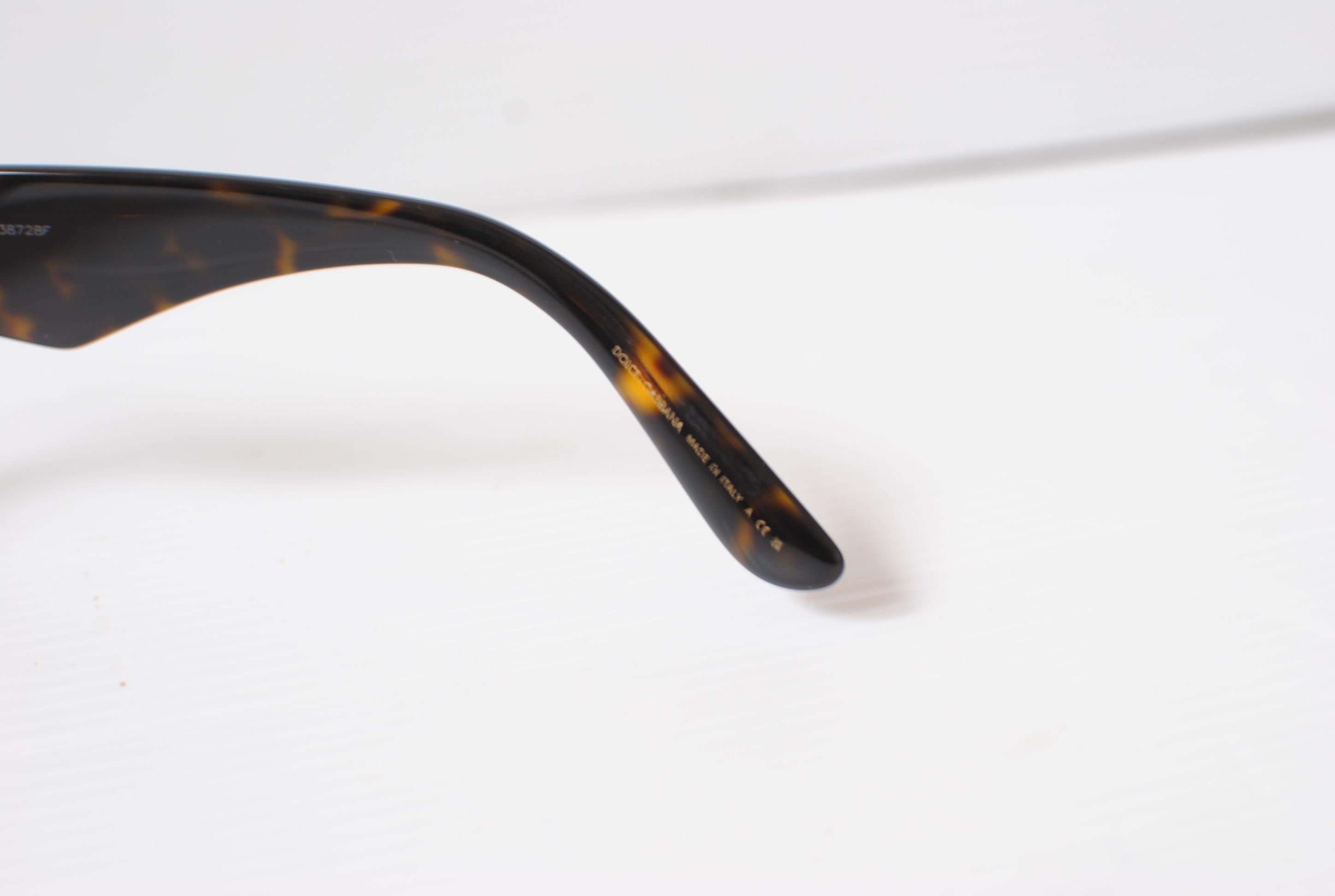 Black Acetate Cat Eye Sunglasses