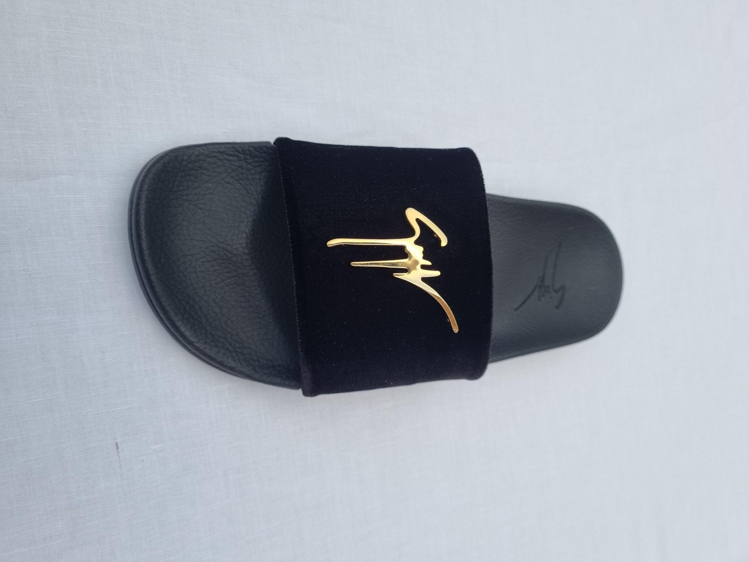Black & Gold Tone Logo Slides