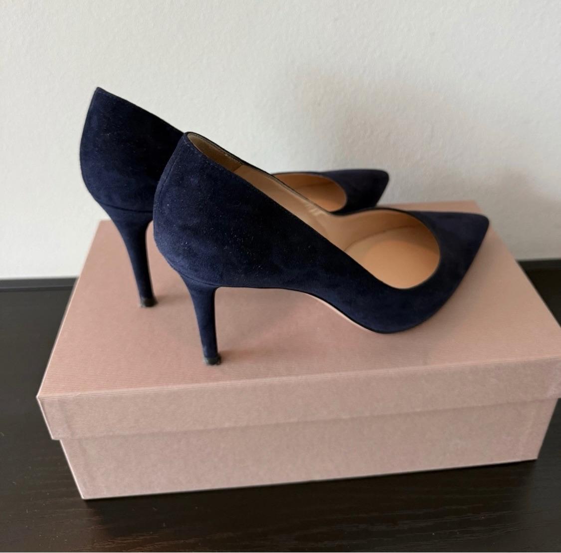 Gianvito Rossi Black Suede 85 Pumps