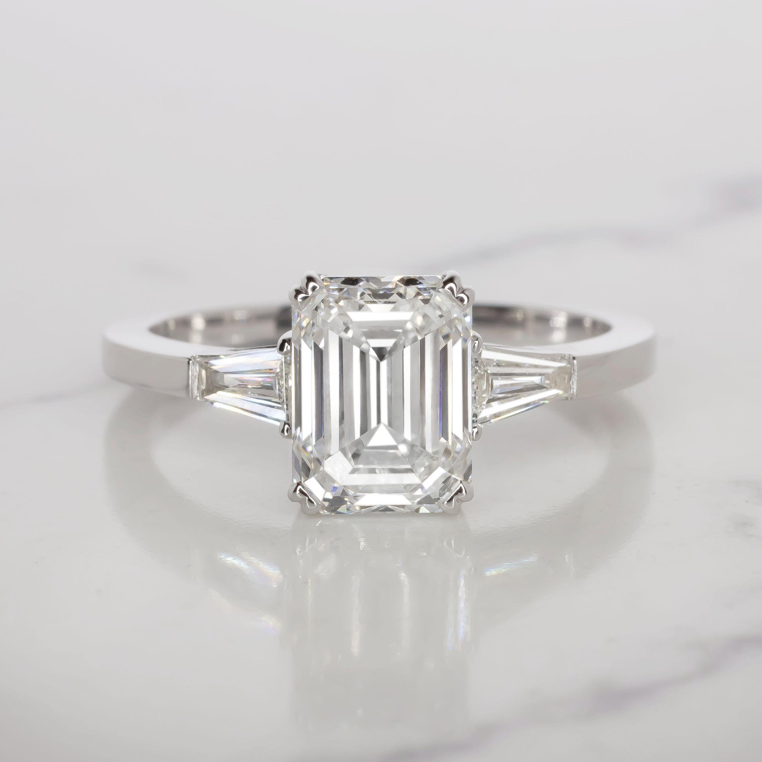 Verde 2ct IGI Certified Lab-grown Emerald Cut Diamond Ring