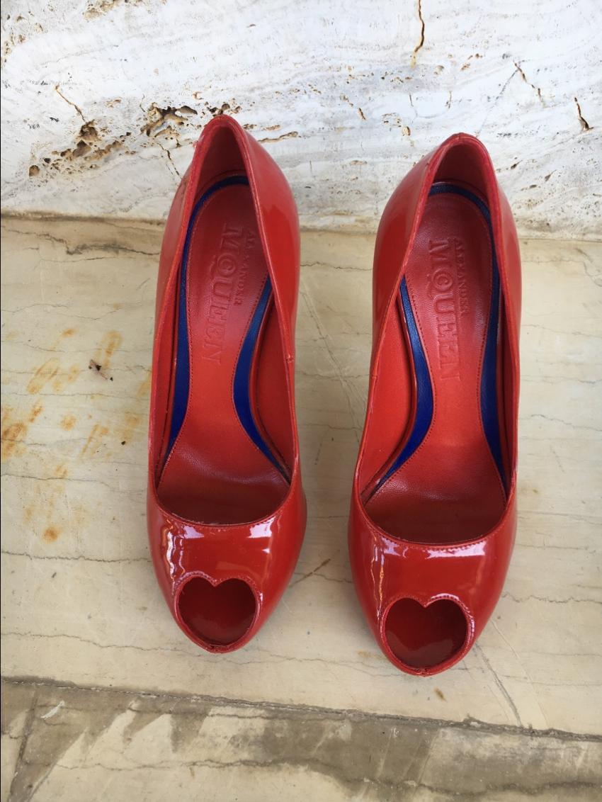 Alexander McQueen Red Peep-Toe Love Pumps