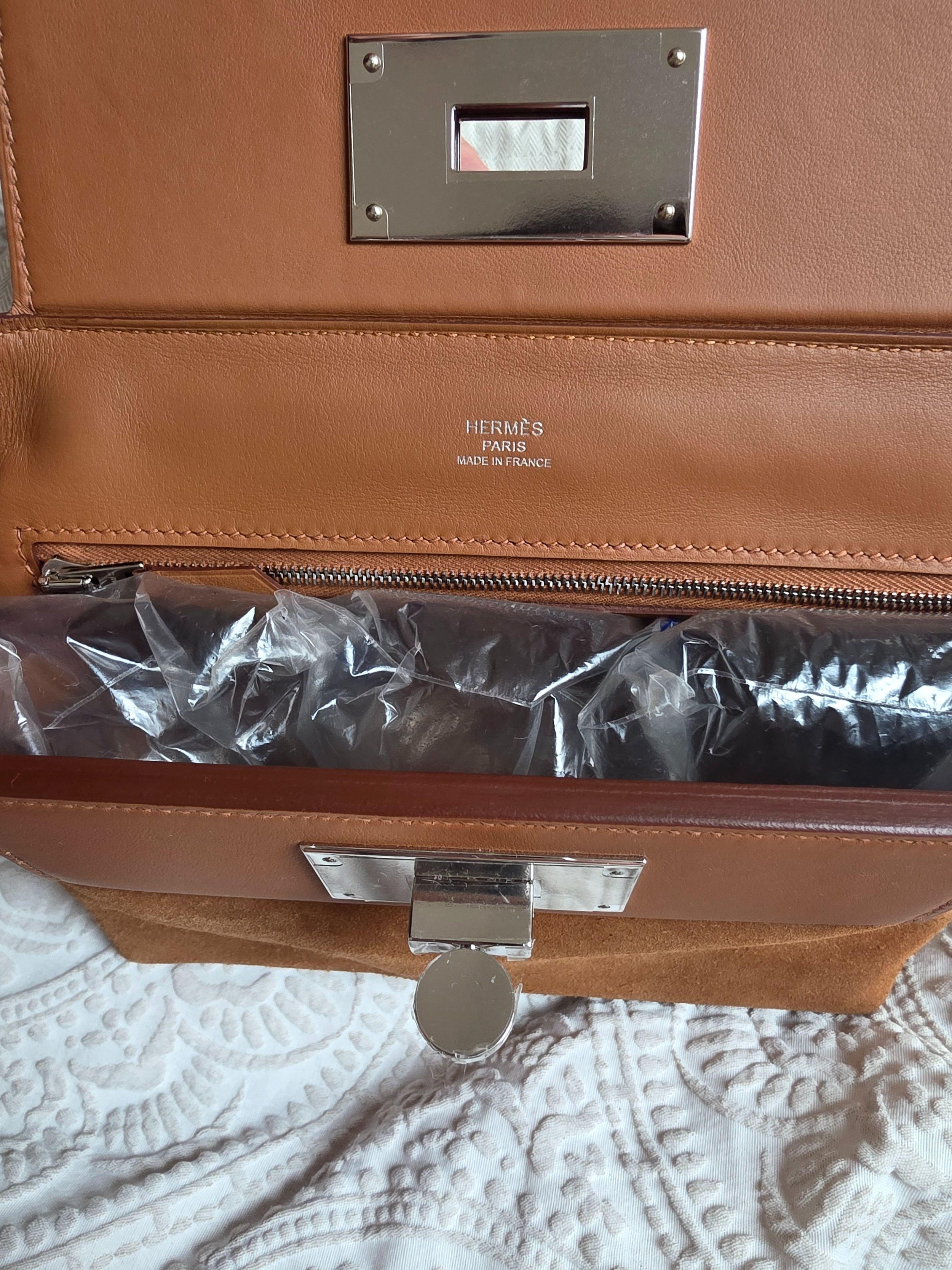 Hermés Tan 24/24 21 Grizzly Bag