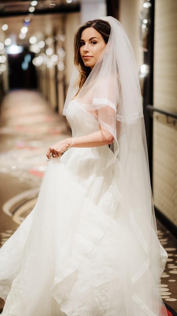 Suzanne Neville Cabianca Ivory Silk Organza Wedding Dress