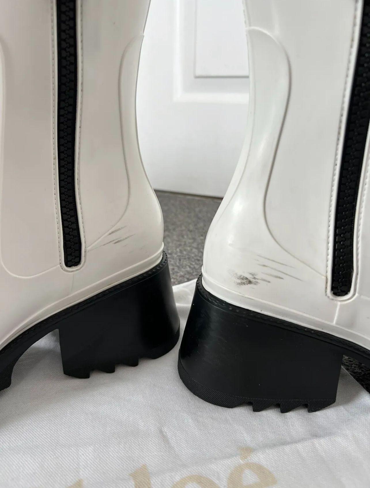 White rubber Betty boots