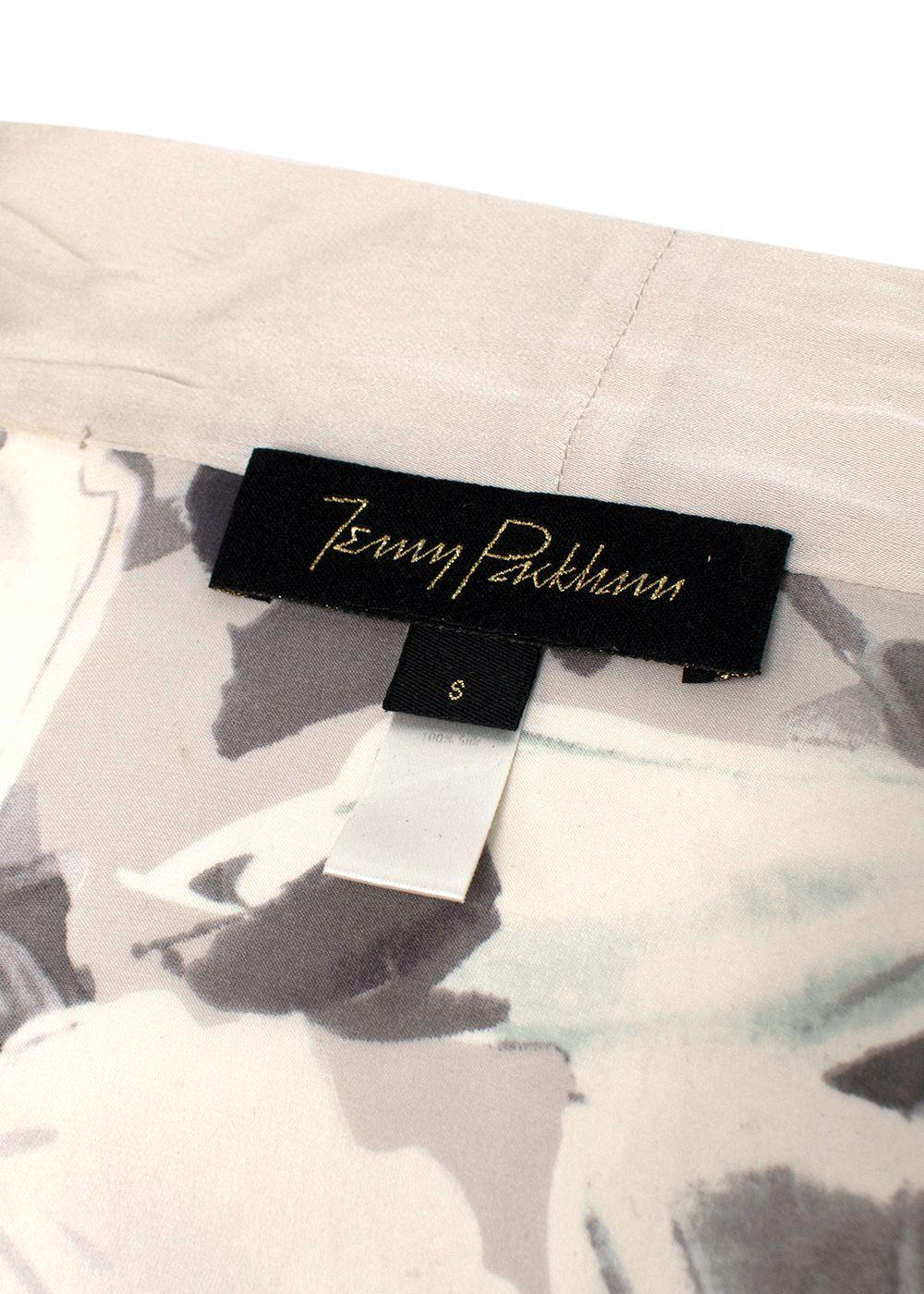 Jenny Packham Grey Floral Silk Nightgown and Robe