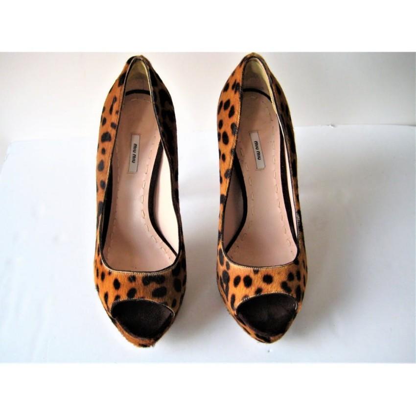 Miu Miu St Mini Leopard Peeptoe Pumps