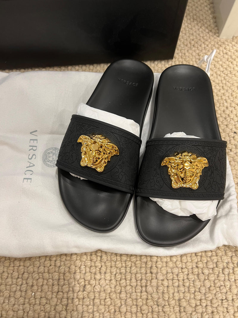 Medusa Pool Slides