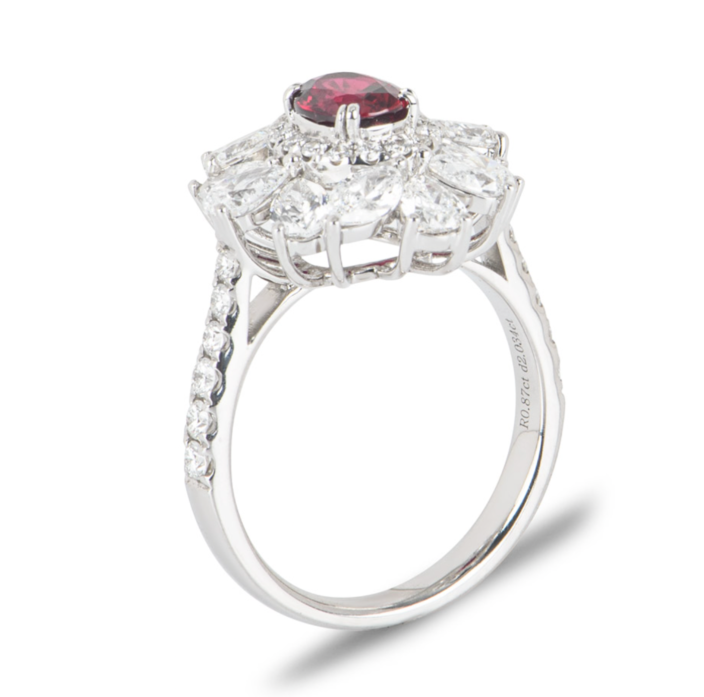 18ct white gold, white diamond & ruby ring 0.87ct 52