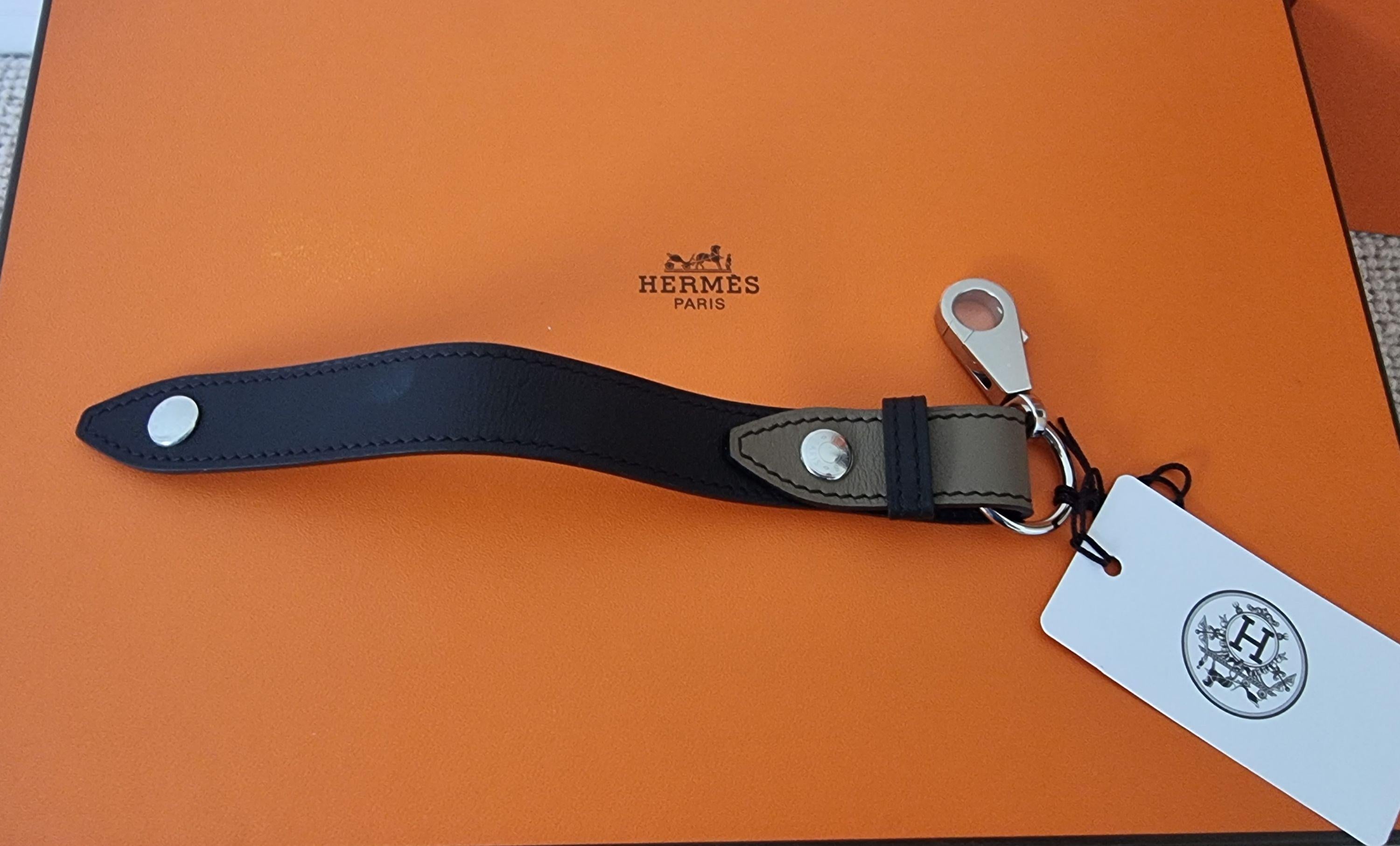 Hermes Black and Brown Fidele Glove Clip