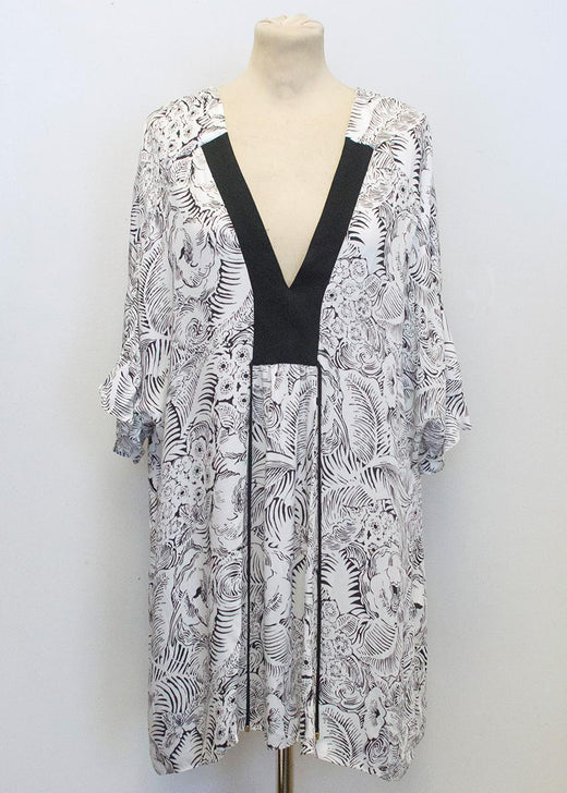 Animale black and white pattern top