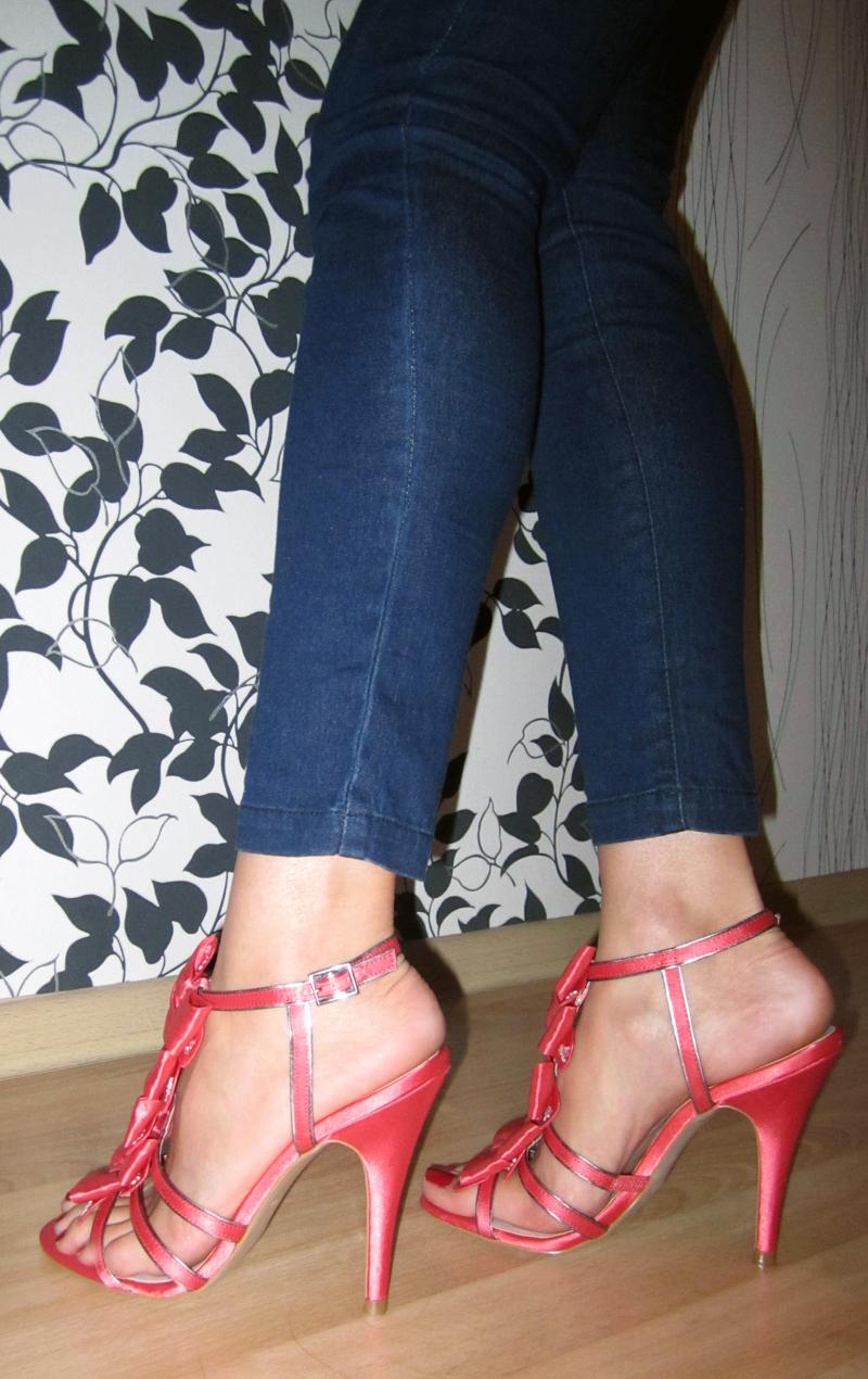 Kurt Geiger salmon shoes