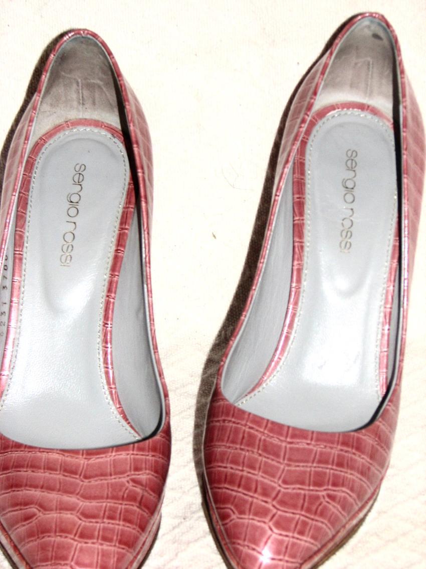 Sergio Rossi heather coloured crocodile print pumps