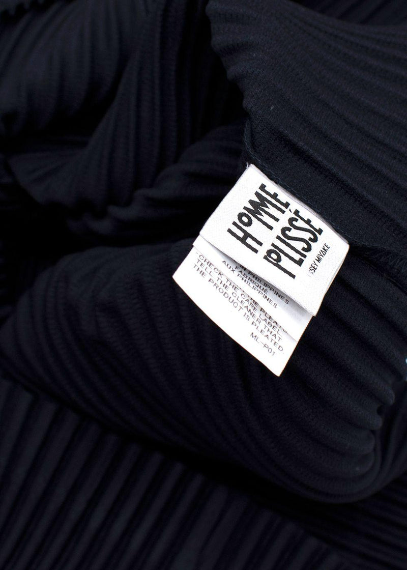 ISSEY MIYAKE Navy Pleated Polo-Shirt